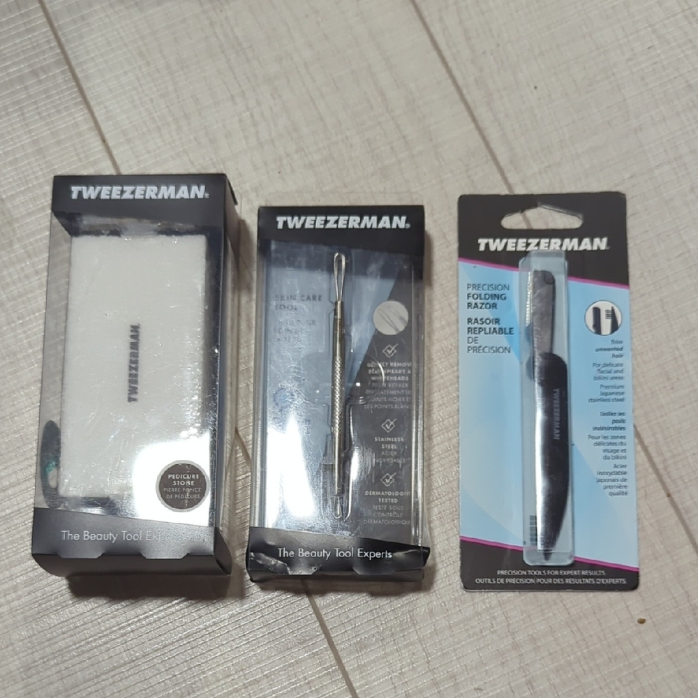 BNIB Tweezerman Pedicure Stone, Folding Razor And Skin Care Tool